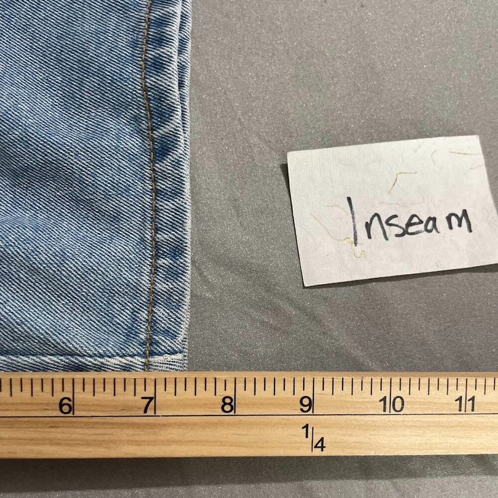 Levis 550 Women Size 14 Blue Jean Shorts Jorts 100% Cotton Rigid Denim Y2K 2000s - Picture 9 of 10